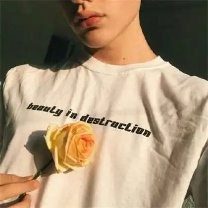 欧美高端混网头像,引领潮流随波逐流的男人
