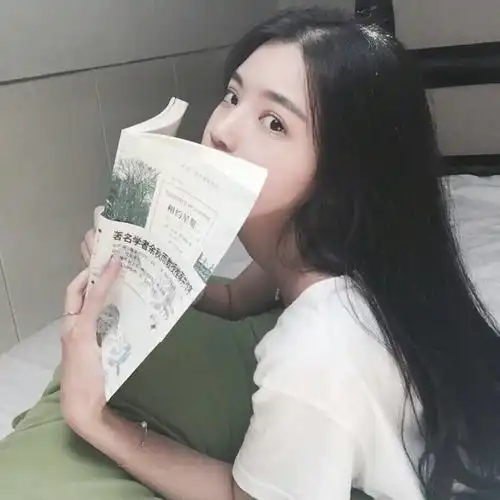那些从降生就不被期待的女孩们,一定要努力地做自己
