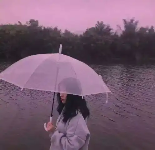 治愈系闺蜜头像只愿你历遍山河觉得人间值得
