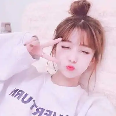 幻想你的爱温暖自己,夏季小清新微信美女头像
