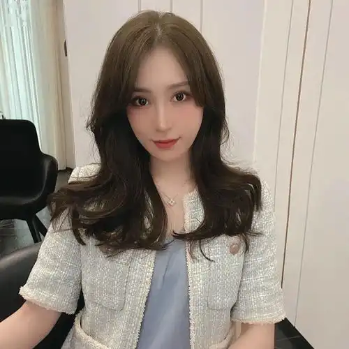 想进入名媛圈发型是关键,你发型选对了吗
