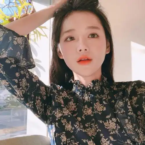 ins风韩范女生头像
