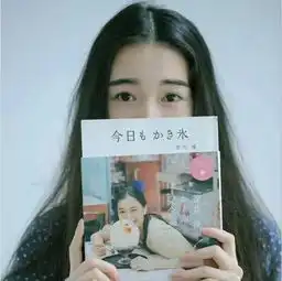 妹子这样自拍,你是想表达什么
