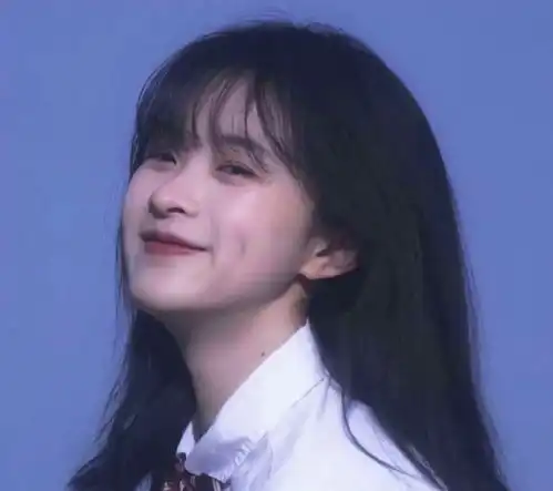 女生蓝色系经典头像漂亮姐姐专属

