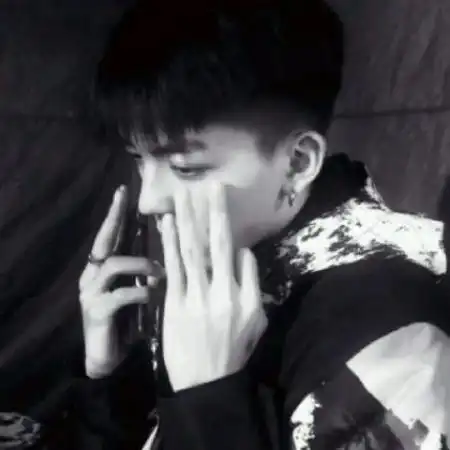 适合男生的微信头像,高冷帅气不用真可惜了
