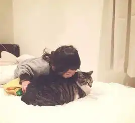 将来生了女儿一定要养只猫,然后...
