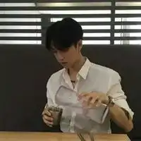 qq男生头像韩版原宿风韩系原宿风风格男头
