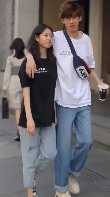 猫系女友和犬系男友会很配吗
