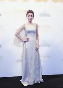 女生这样穿显腿长至少5公分
