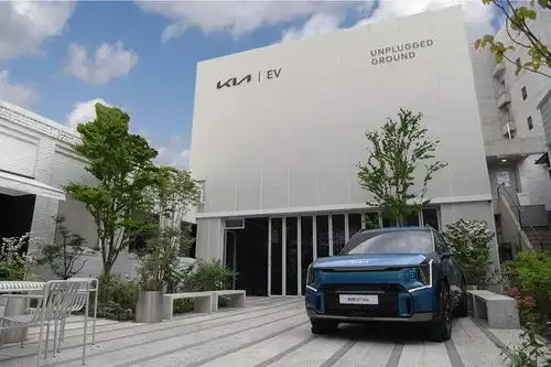 起亚ev9成为首款支持软件订阅的韩系车
