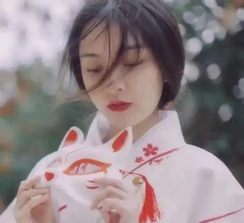 撩女人是有方法的,光付出真心不够,有套路事半功倍
