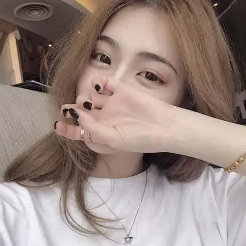 在大学里面,为什么那些长的好看的人没有脱单
