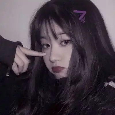 女生伤感微信头像侧面,只有侧脸才能看出你的心
