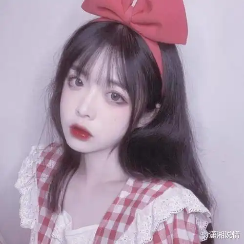 女人求撩的三大信号,男人看懂了,老牛也能吃嫩草
