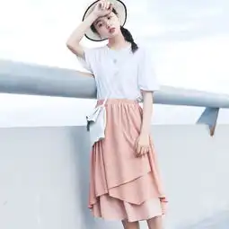 实力种草草食系女生的日常穿搭
