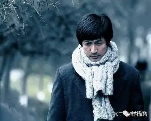 哪一种男生让你觉得一种禁欲系性感美
