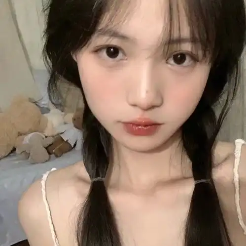 优质女头女生丧感文案1

