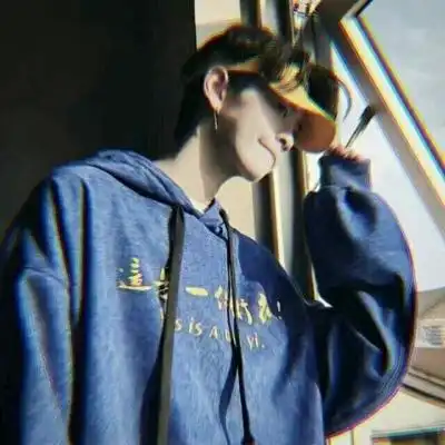 蓝色系男生头像可爱有个性
