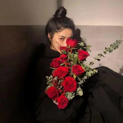 仙气女生头像
