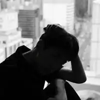 qq头像男生伤感黑色系
