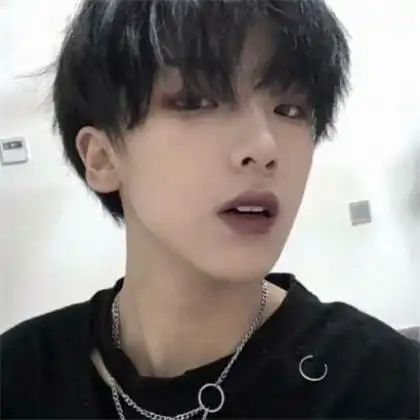 扣扣男生头像,剩余的时光我们要好好珍惜
