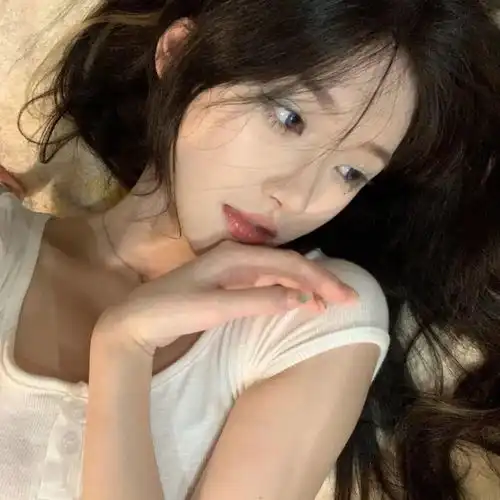 好看的头像可以天天换
