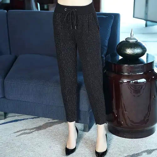 毛衣长裤怎么穿更有高级感45优雅女人,展现时尚的高级感
