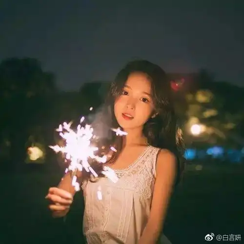 叮咚这里有一份快递请及时签收哦
