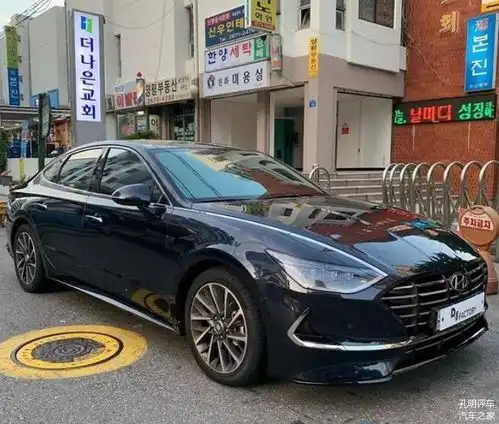 又一款鲶鱼大嘴轿跑来了,动力媲美领克03,对标雅阁
