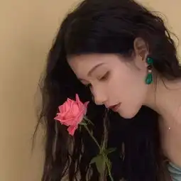 女生头像
