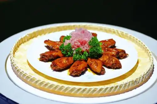 古风青年与佛系宝妈的美食奇遇
