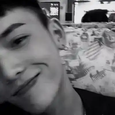 会让可爱女生心动的小仙男头像
