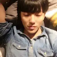 认识你也许我就足够韩系混搭男生头像

