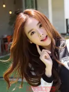 韩系女生烫发发型时尚百搭显甜美
