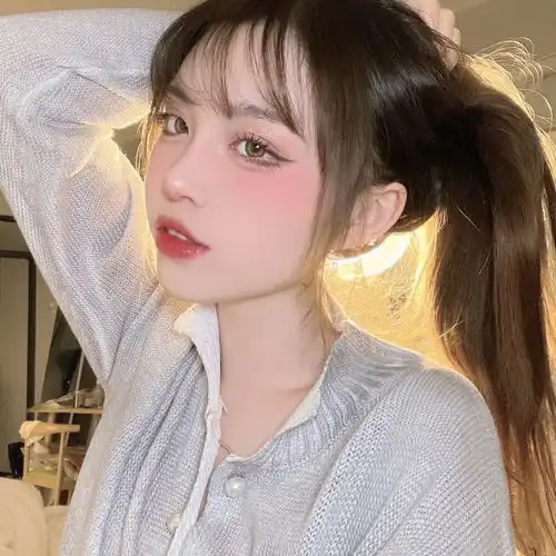 女生头像和姐妹见面的朋友圈文案
