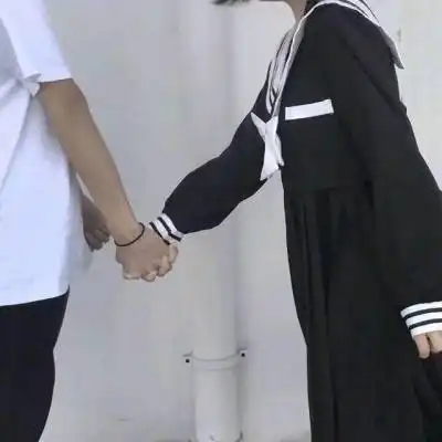女生在什么时候会来者不拒多半人承认,这3个时期最好追

