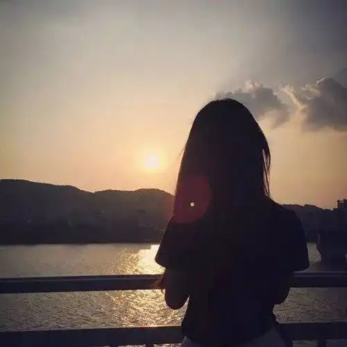 新的一年换个头像,找个好对象

