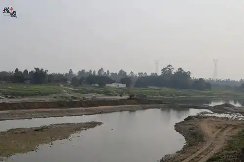 竹公溪不再看海分洪道工程加速推进,安装防御系统
