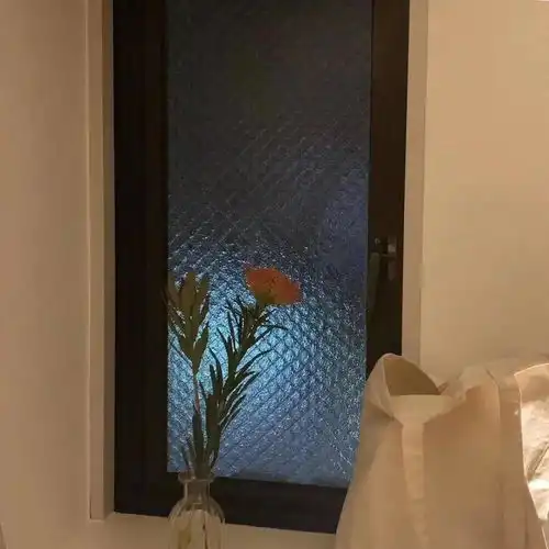 背景图唯一有吸引力的世界,是尚未踏足的世界
