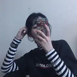 情侣头像我遇见了所有的不平凡,自始至终,没遇过那么平凡的你
