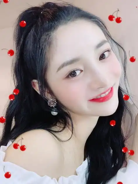 情人节涂什么口红去见小哥哥热巴秀智选择相同
