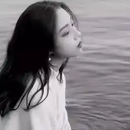 朋友圈超火的句子世界可以无聊,但你要有趣
