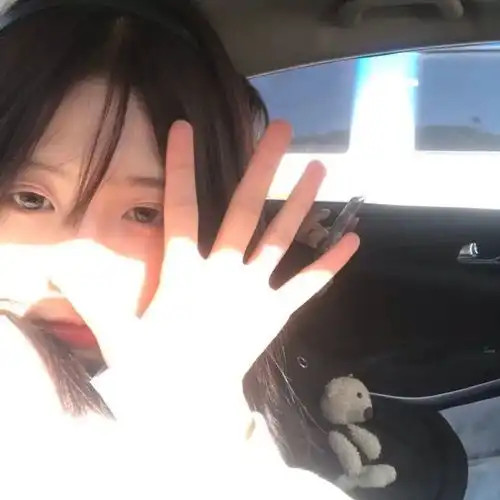 女生头像谁又能拒绝甜妹呢
