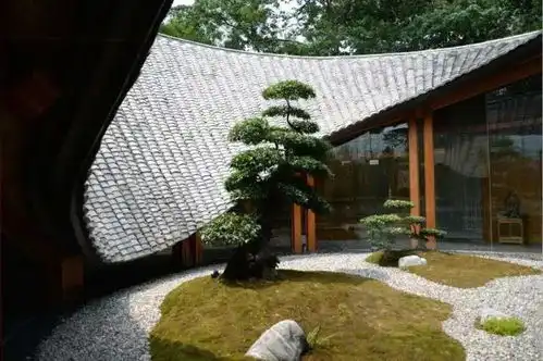 俳句与山成都3天2夜小众旅行yoyo地球汤池
