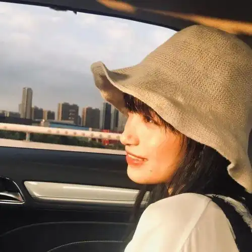 女生头像精选女头温柔到让你惊叹的神仙句子
