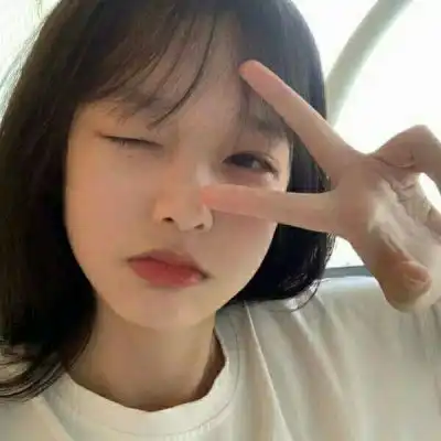 陌雨曦鸭.好看的女孩子太多了女生头像我要个性网
