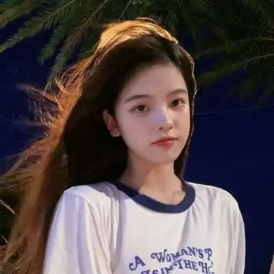 惊艳大半个青春的女头和网名
