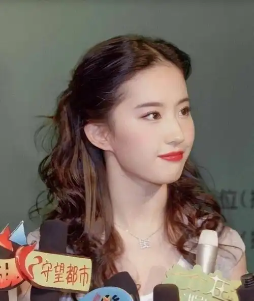 分享好看仙气可爱的女生头像
