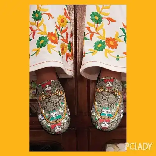 潮不起来身上是不是少了点老花logo

