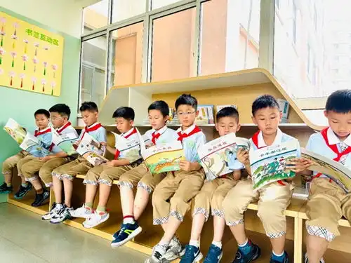 临沂向青少年儿童赠送中华优秀传统文化少儿绘本大系
